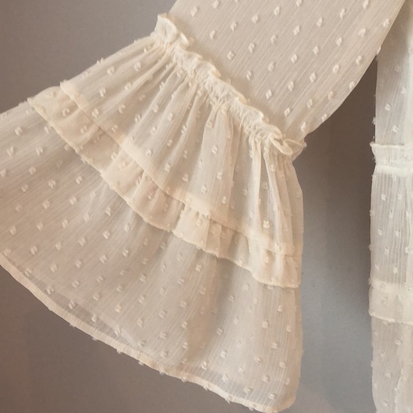 Charming Charlie Shirt Size Small Cream Sheer Flare Sleeves - Picture 4 of 8